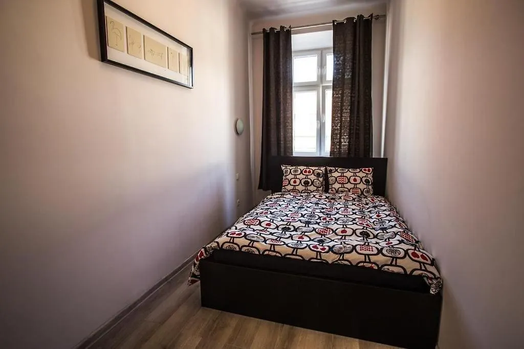 One-Bedroom Flat In Stradom! Lem , Stradomska 5, Apartment 17 Краков