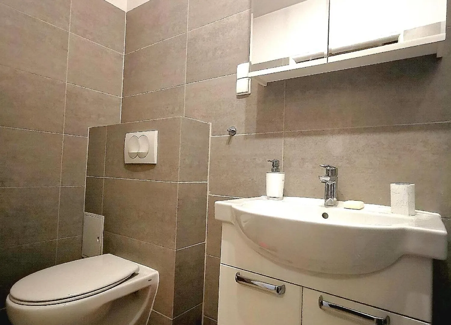 One-Bedroom Flat In Stradom! Lem , Stradomska 5, Apartment 17 Краков